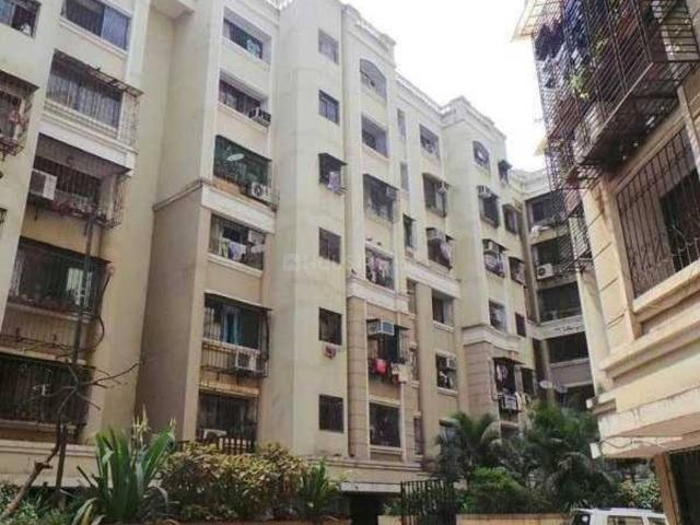 3 BHK Apartment in Santacruz West for resale Mumbai. The reference number is 16768578