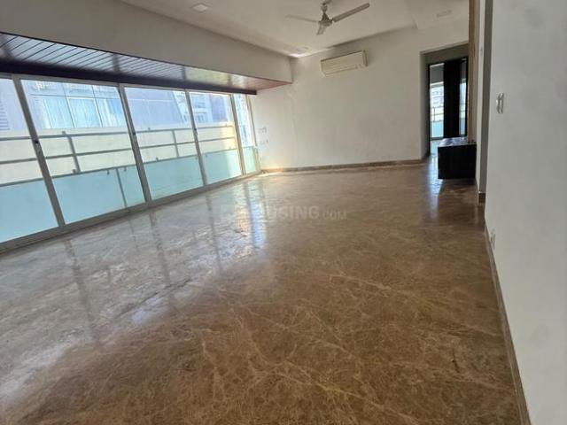 3 BHK Apartment in Santacruz West for resale Mumbai. The reference number is 18494015