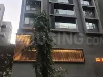 3 BHK Apartment in Santacruz West for resale Mumbai. The reference number is 18734823