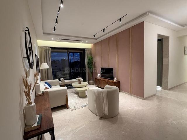 3 BHK Apartment in Santacruz West for resale Mumbai. The reference number is 21047008
