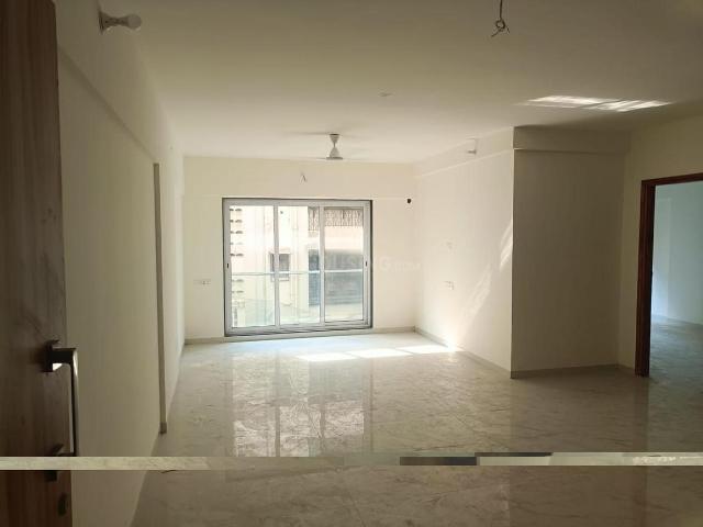 3 BHK Apartment in Santacruz West for resale Mumbai. The reference number is 21141350