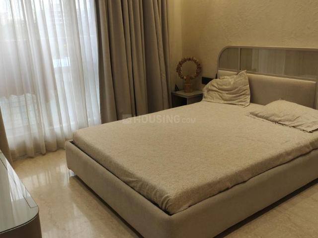 3 BHK Apartment in Santacruz West for resale Mumbai. The reference number is 21202382