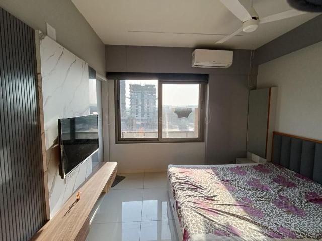 3 BHK Apartment in Sargasan for rent Gandhinagar. The reference number is 18982697