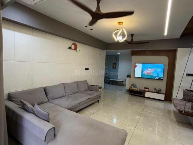 3 BHK Apartment in Sargasan for rent Gandhinagar. The reference number is 21176557