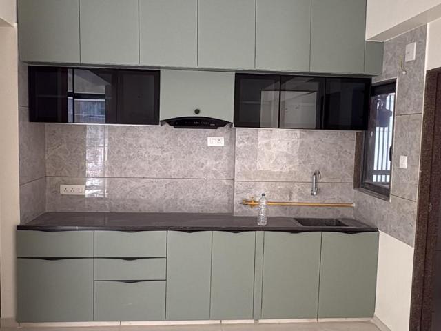 3 BHK Apartment in Sargasan for rent Gandhinagar. The reference number is 21318265