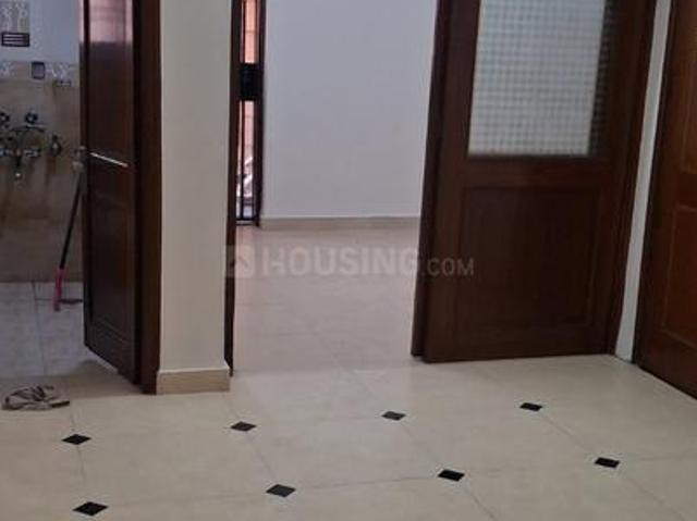 3 BHK Apartment in Sarita Vihar for rent New Delhi. The reference number is 19388046