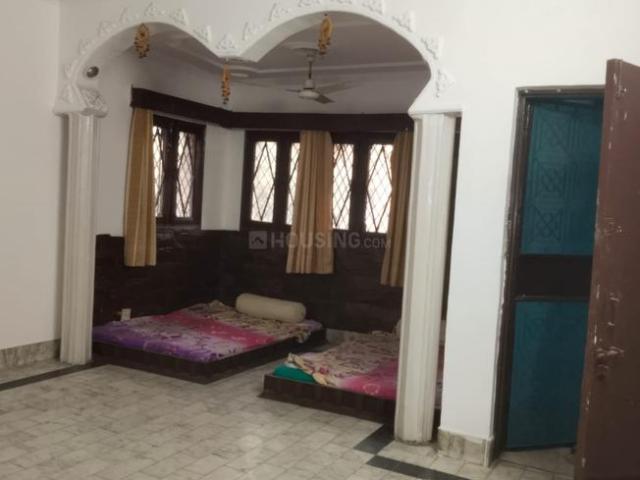 3 BHK Apartment in Sarita Vihar for rent New Delhi. The reference number is 21012102