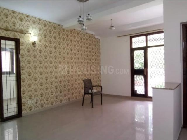 3 BHK Apartment in Sarita Vihar for rent New Delhi. The reference number is 21324805