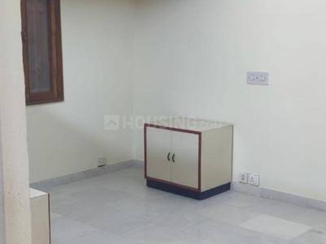 3 BHK Apartment in Sarita Vihar for resale New Delhi. The reference number is 19701162