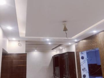 3 BHK Apartment in Sarita Vihar for resale New Delhi. The reference number is 20304600