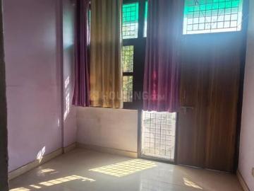 3 BHK Apartment in Sarita Vihar for resale New Delhi. The reference number is 20435394