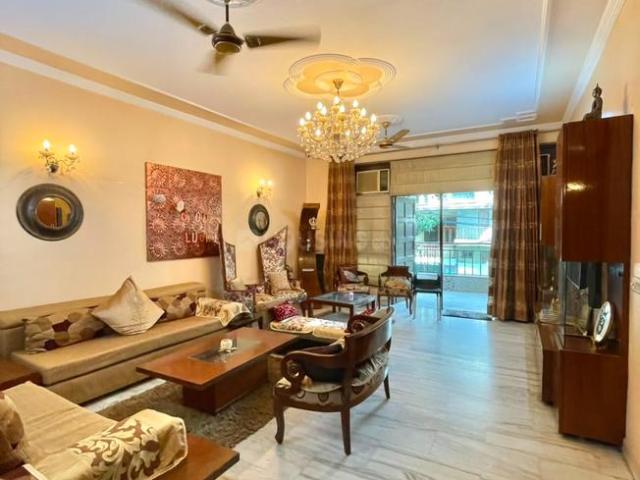 3 BHK Apartment in Sarita Vihar for resale New Delhi. The reference number is 20762671