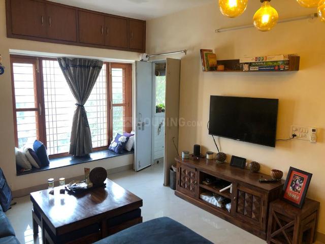 3 BHK Apartment in Sarita Vihar for resale New Delhi. The reference number is 21019250
