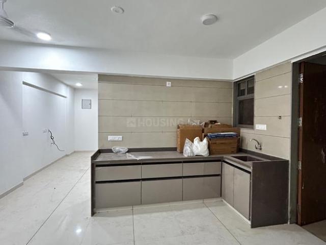 3 BHK Apartment in Science City for rent Ahmedabad. The reference number is 20823908
