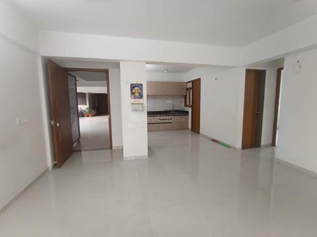 3 BHK Apartment in Science City for rent Ahmedabad. The reference number is 20954580
