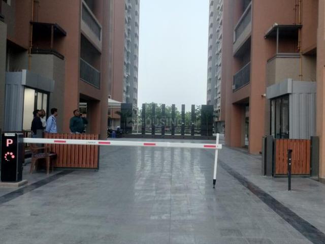 3 BHK Apartment in Science City for rent Ahmedabad. The reference number is 21066362