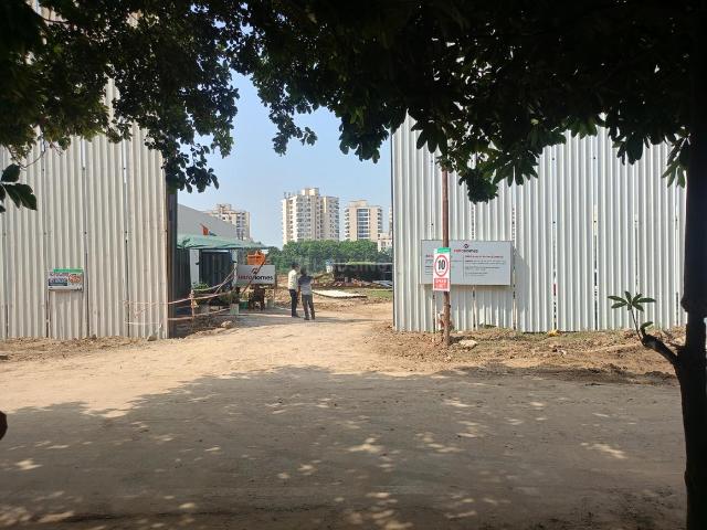 3 BHK Apartment in Sector MU for resale Greater Noida. The reference number is 21312392