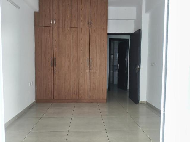 3 BHK Apartment in Sector 143 for rent Noida. The reference number is 19938462