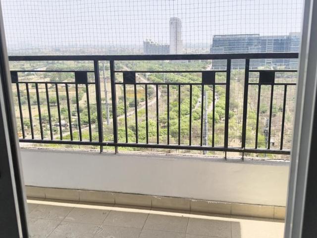 3 BHK Apartment in Sector 143 for rent Noida. The reference number is 20012075