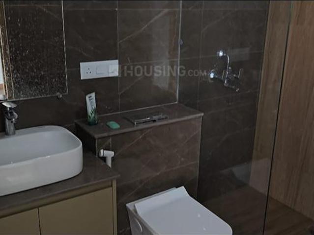 3 BHK Apartment in Sector 143 for rent Noida. The reference number is 20621679