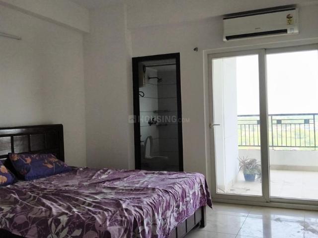 3 BHK Apartment in Sector 143 for rent Noida. The reference number is 20969529