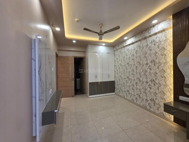 3 BHK Apartment in Sector 143 for rent Noida. The reference number is 20922952