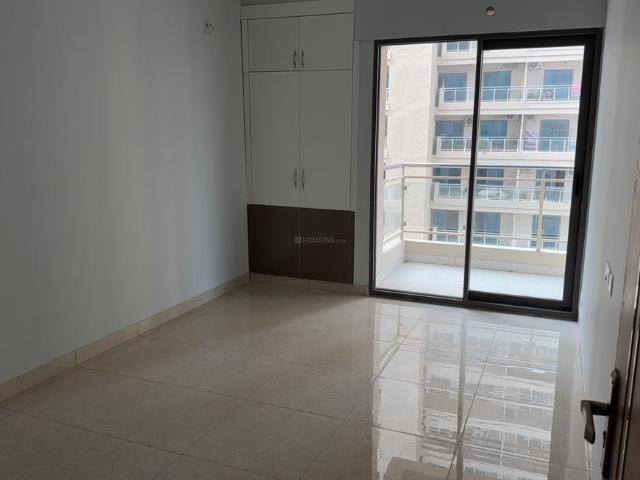 3 BHK Apartment in Sector 143 for rent Noida. The reference number is 21171246