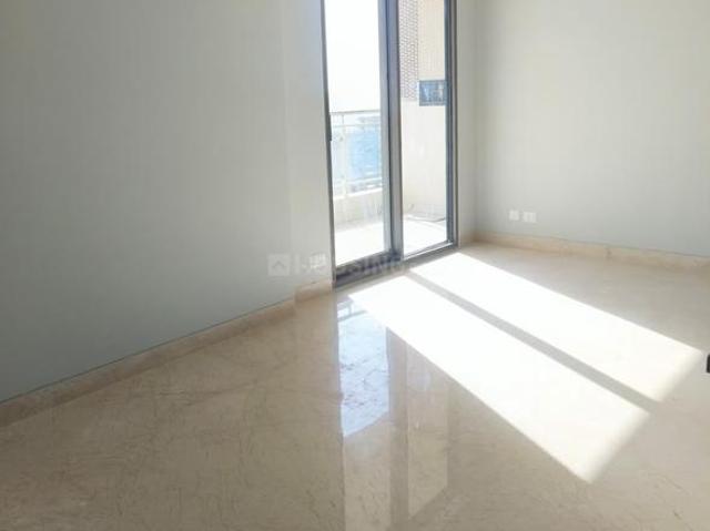 3 BHK Apartment in Sector 143 for rent Noida. The reference number is 21321149