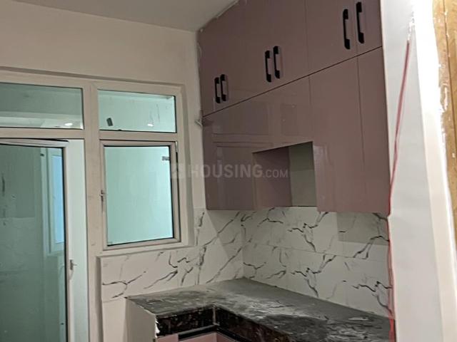 3 BHK Apartment in Sector 143B for rent Noida. The reference number is 18658163
