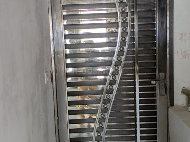 3 BHK Apartment in Sector 143B for rent Noida. The reference number is 21110552