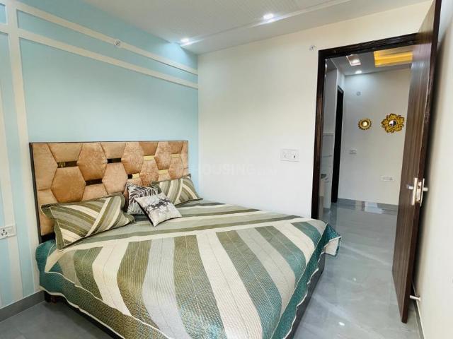 3 BHK Apartment in Sector 14 Dwarka for resale New Delhi. The reference number is 18524422