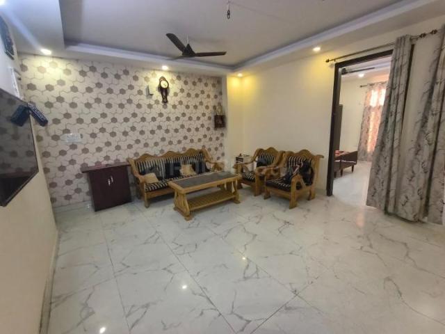 3 BHK Apartment in Sector 14 for rent Gurgaon. The reference number is 20697736