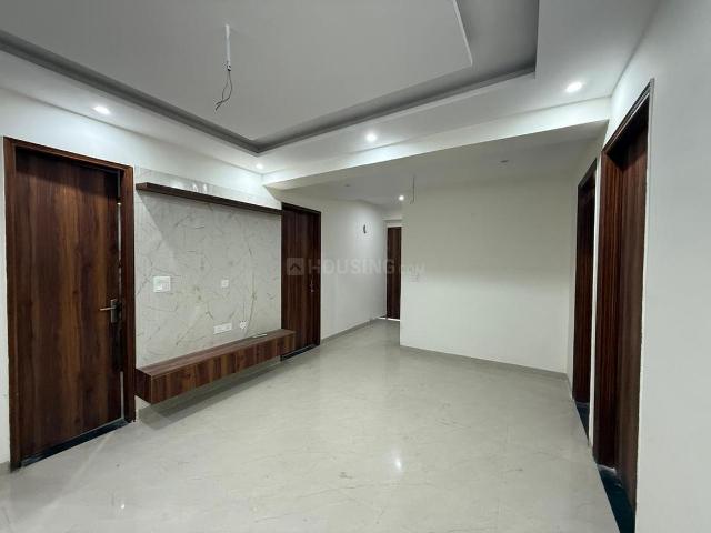 3 BHK Apartment in Sector 14 for rent Gurgaon. The reference number is 20725299