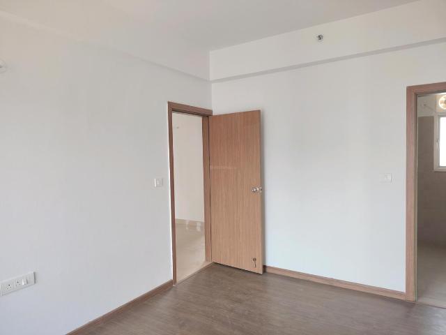 3 BHK Apartment in Sector 150 for rent Noida. The reference number is 19576762