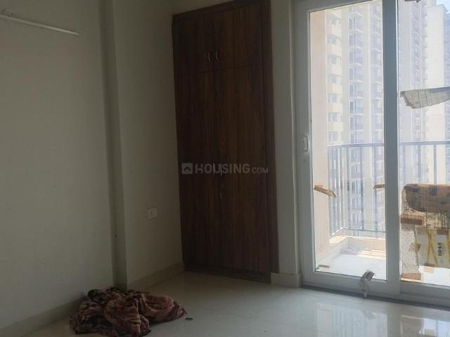 3 BHK Apartment in Sector 150 for rent Noida. The reference number is 19584435