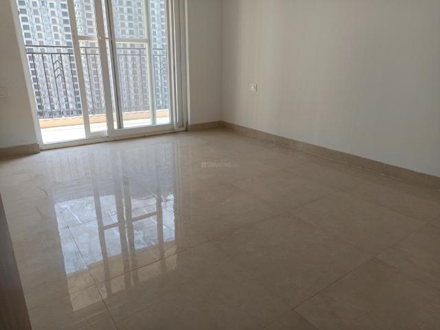 3 BHK Apartment in Sector 150 for rent Noida. The reference number is 19507432