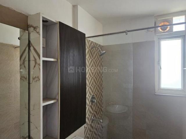 3 BHK Apartment in Sector 150 for rent Noida. The reference number is 20268561