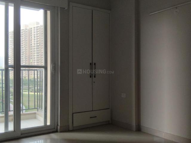 3 BHK Apartment in Sector 150 for rent Noida. The reference number is 20323854