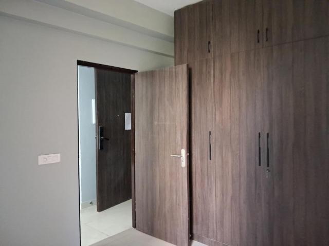 3 BHK Apartment in Sector 150 for rent Noida. The reference number is 20438126
