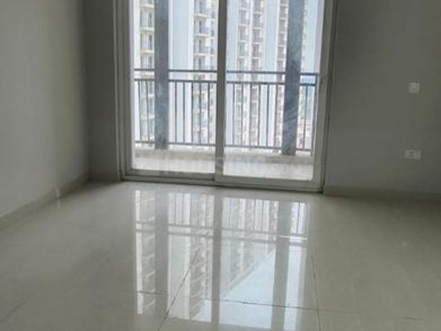 3 BHK Apartment in Sector 150 for rent Noida. The reference number is 20734292