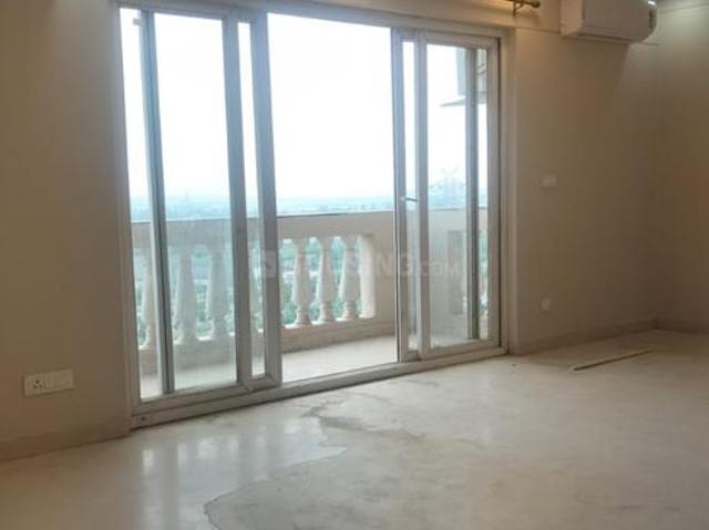 3 BHK Apartment in Sector 150 for rent Noida. The reference number is 21020595