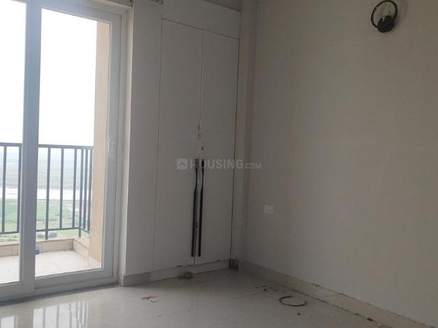3 BHK Apartment in Sector 150 for rent Noida. The reference number is 21037267