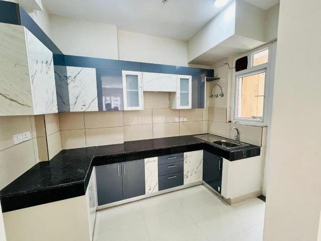 3 BHK Apartment in Sector 150 for rent Noida. The reference number is 21155433