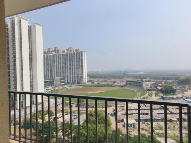 3 BHK Apartment in Sector 150 for rent Noida. The reference number is 21160012