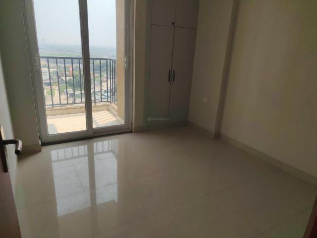 3 BHK Apartment in Sector 150 for rent Noida. The reference number is 21170759