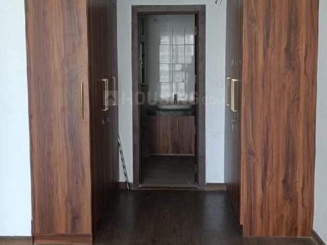 3 BHK Apartment in Sector 150 for rent Noida. The reference number is 21137811