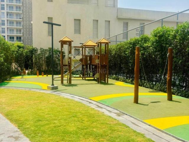 3 BHK Apartment in Sector 150 for rent Noida. The reference number is 21253553