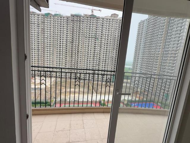 3 BHK Apartment in Sector 150 for resale Noida. The reference number is 19751962
