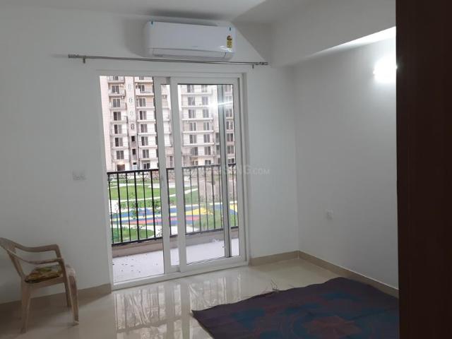 3 BHK Apartment in Sector 152 for rent Noida. The reference number is 21012460