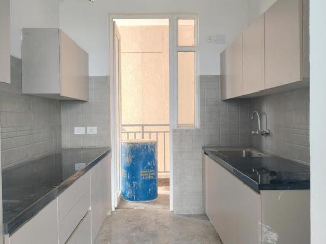 3 BHK Apartment in Sector 152 for rent Noida. The reference number is 21033858